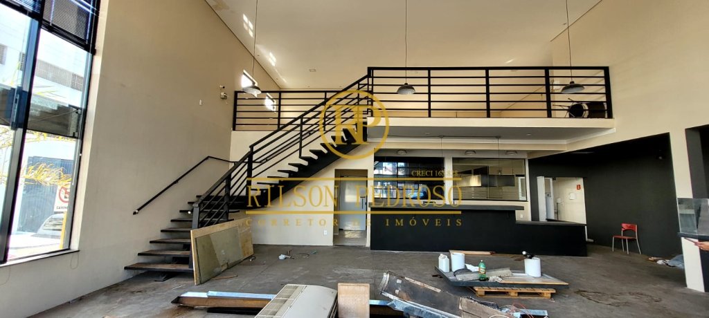 Sobrado comercial