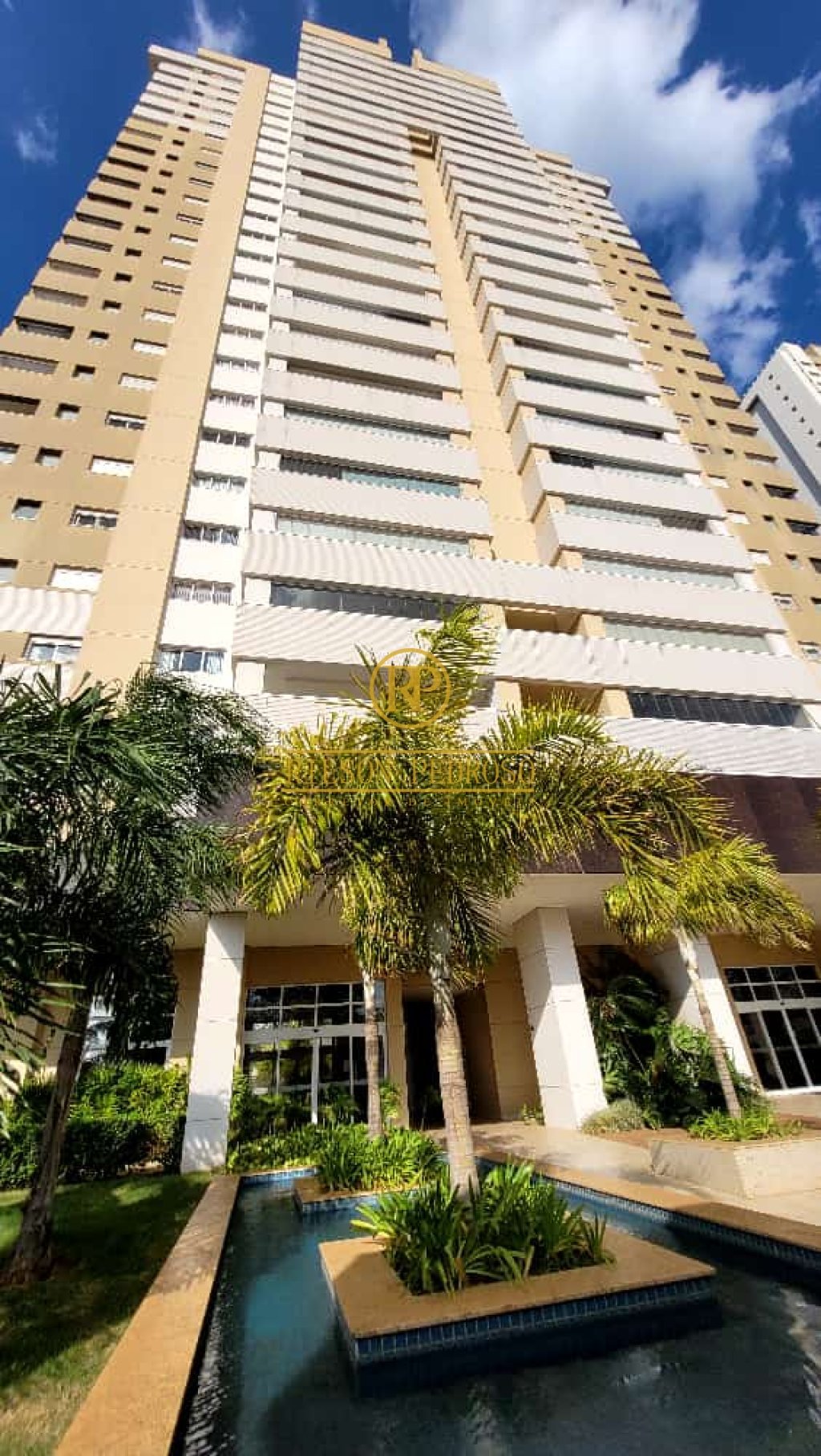 Apartamento à venda