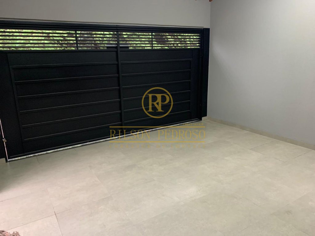 CASA NO PQ. UNIÃO